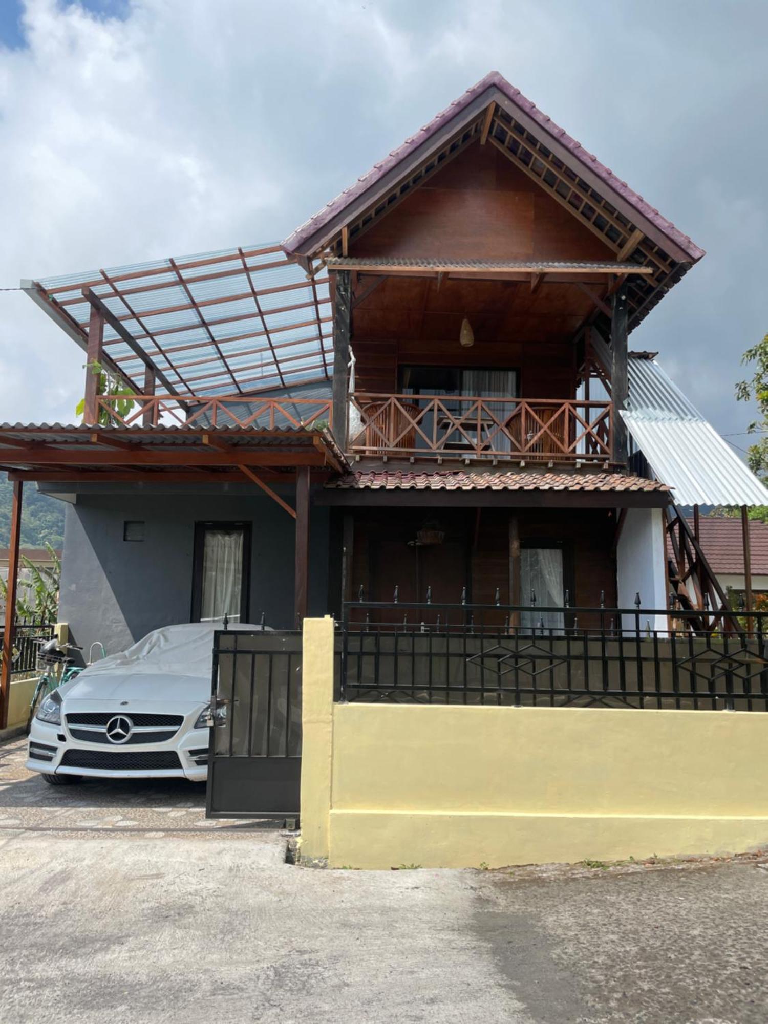 Woody House *